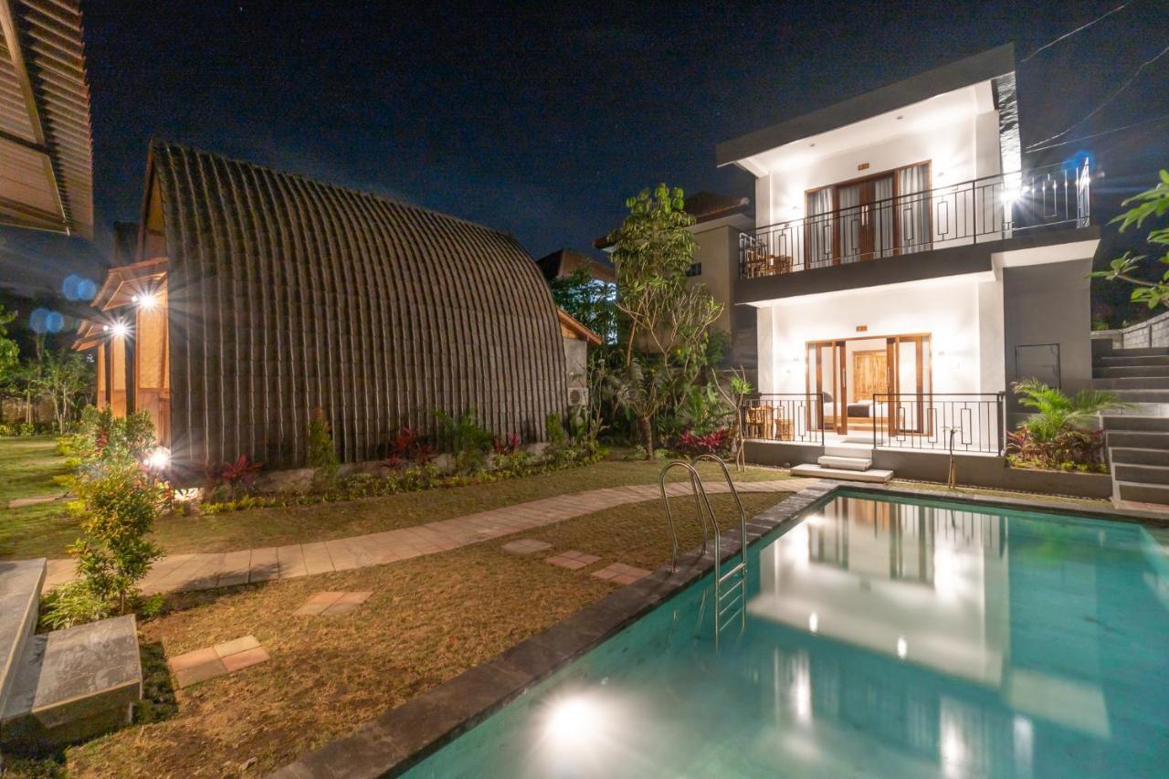 Wooden Puri Guesthouse Uluwatu  Exterior photo